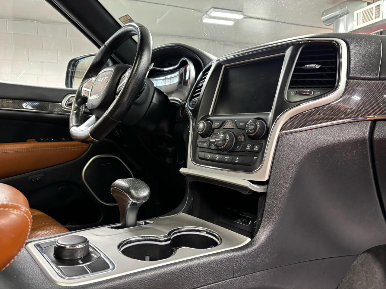 Jeep Grand Cherokee 4WD 4dr SRT 2015