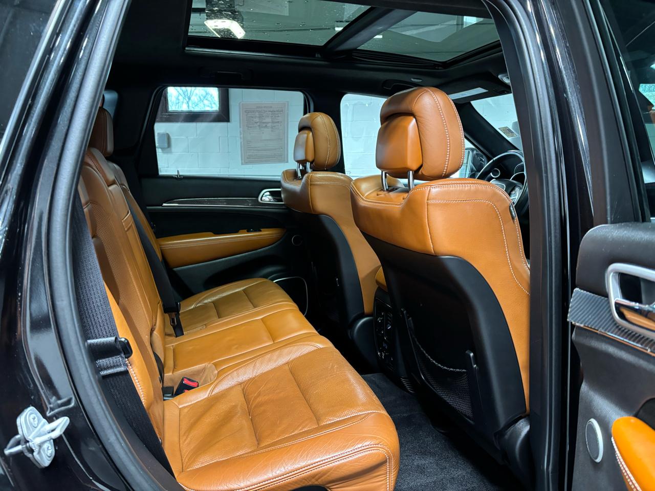 Jeep Grand Cherokee 4WD 4dr SRT 2015