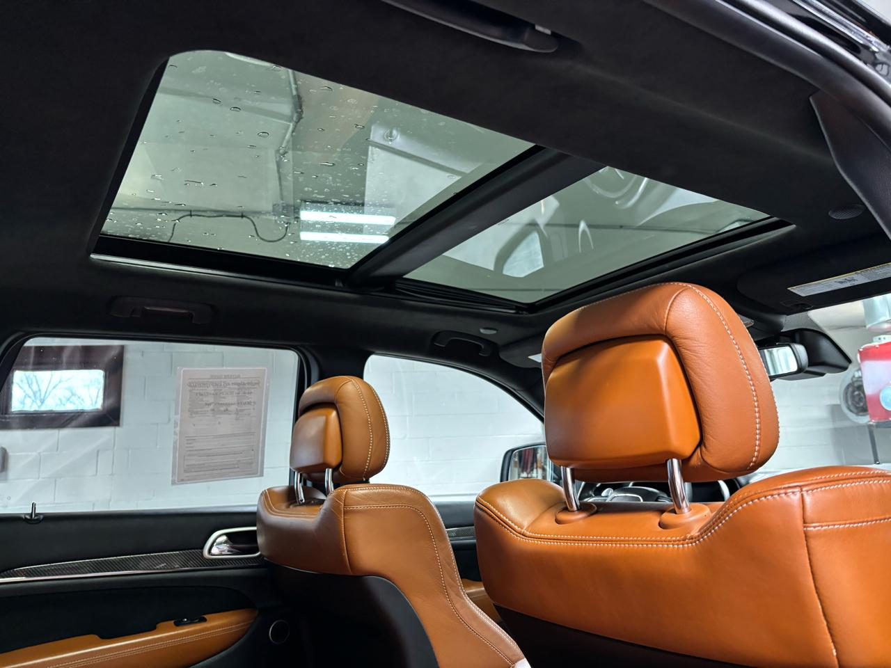 Jeep Grand Cherokee 4WD 4dr SRT 2015