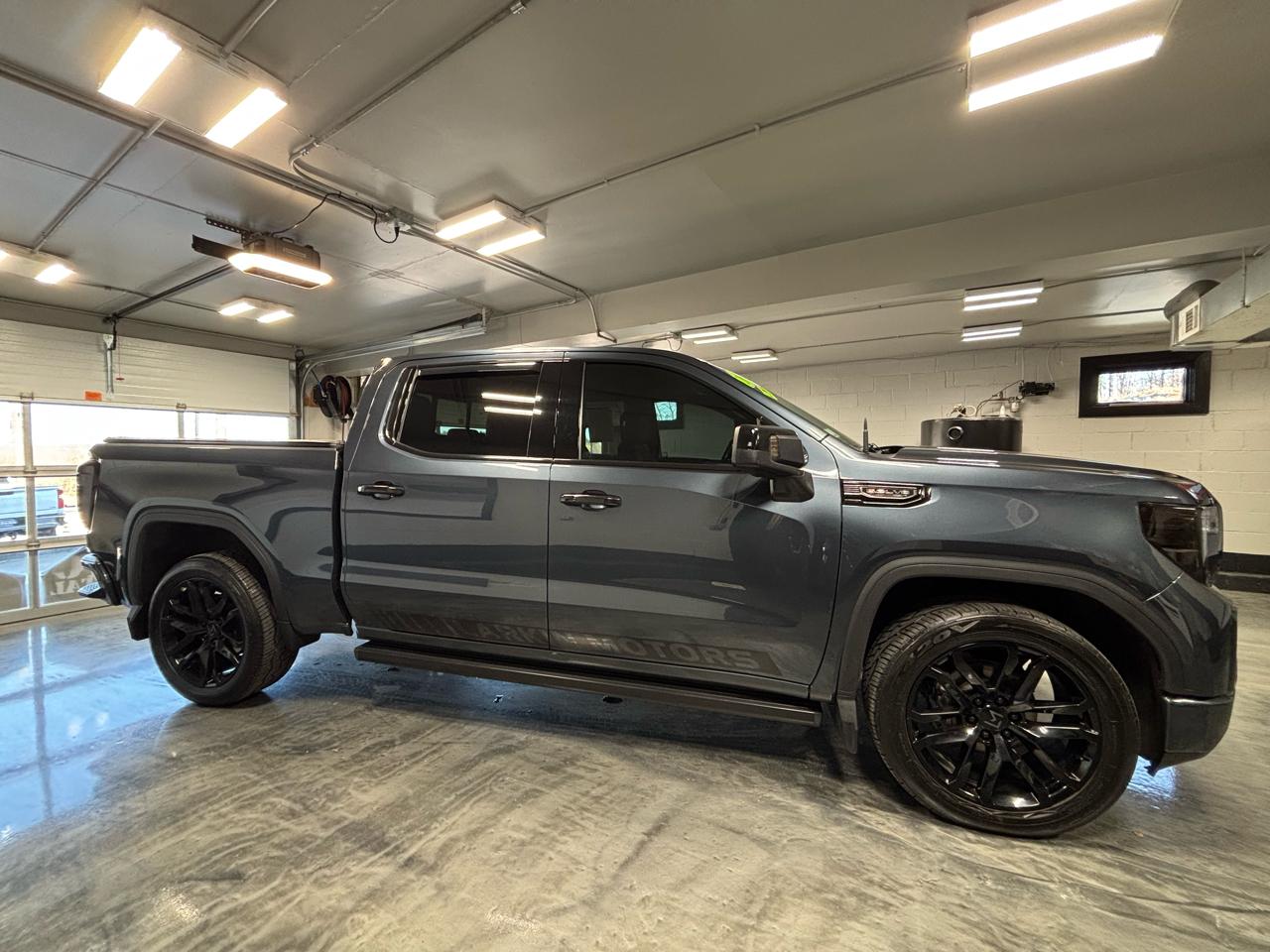 GMC Sierra 1500 4WD Crew Cab 147" Denali 2020