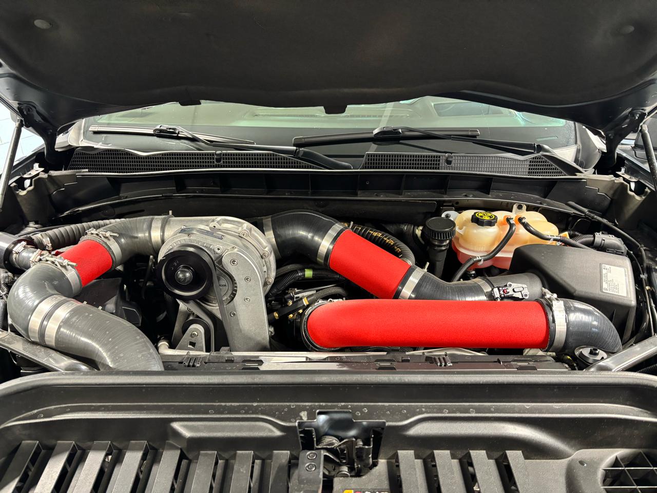 GMC Sierra 1500 4WD Crew Cab 147" Denali 2020