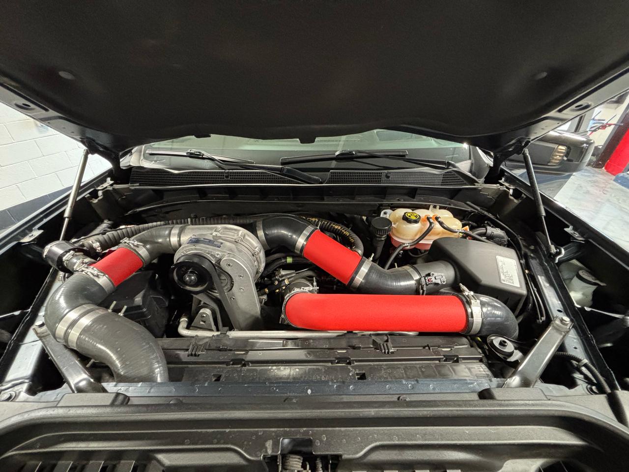 GMC Sierra 1500 4WD Crew Cab 147" Denali 2020