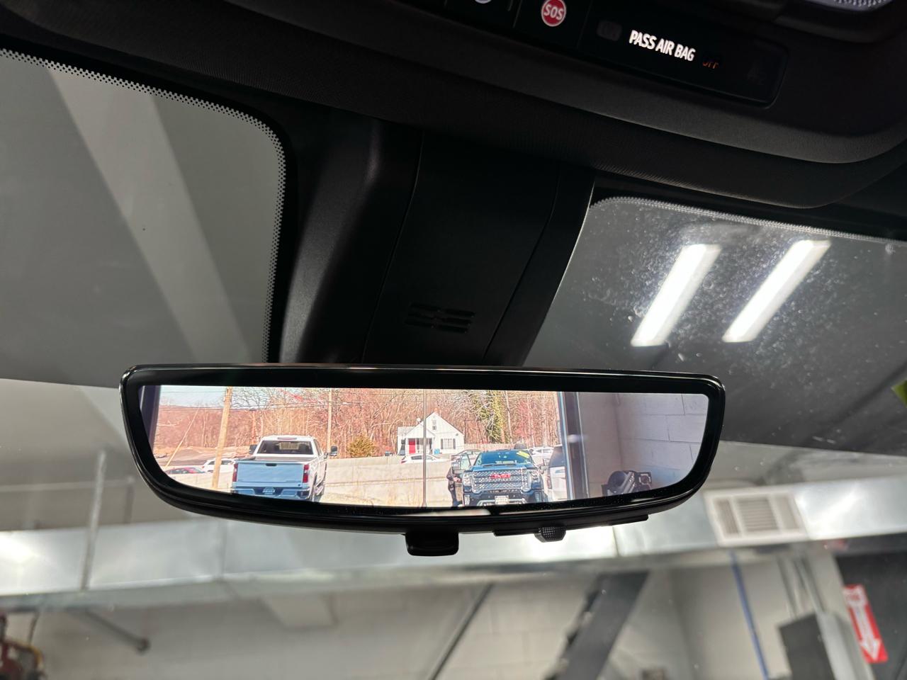 GMC Sierra 1500 4WD Crew Cab 147" Denali 2020