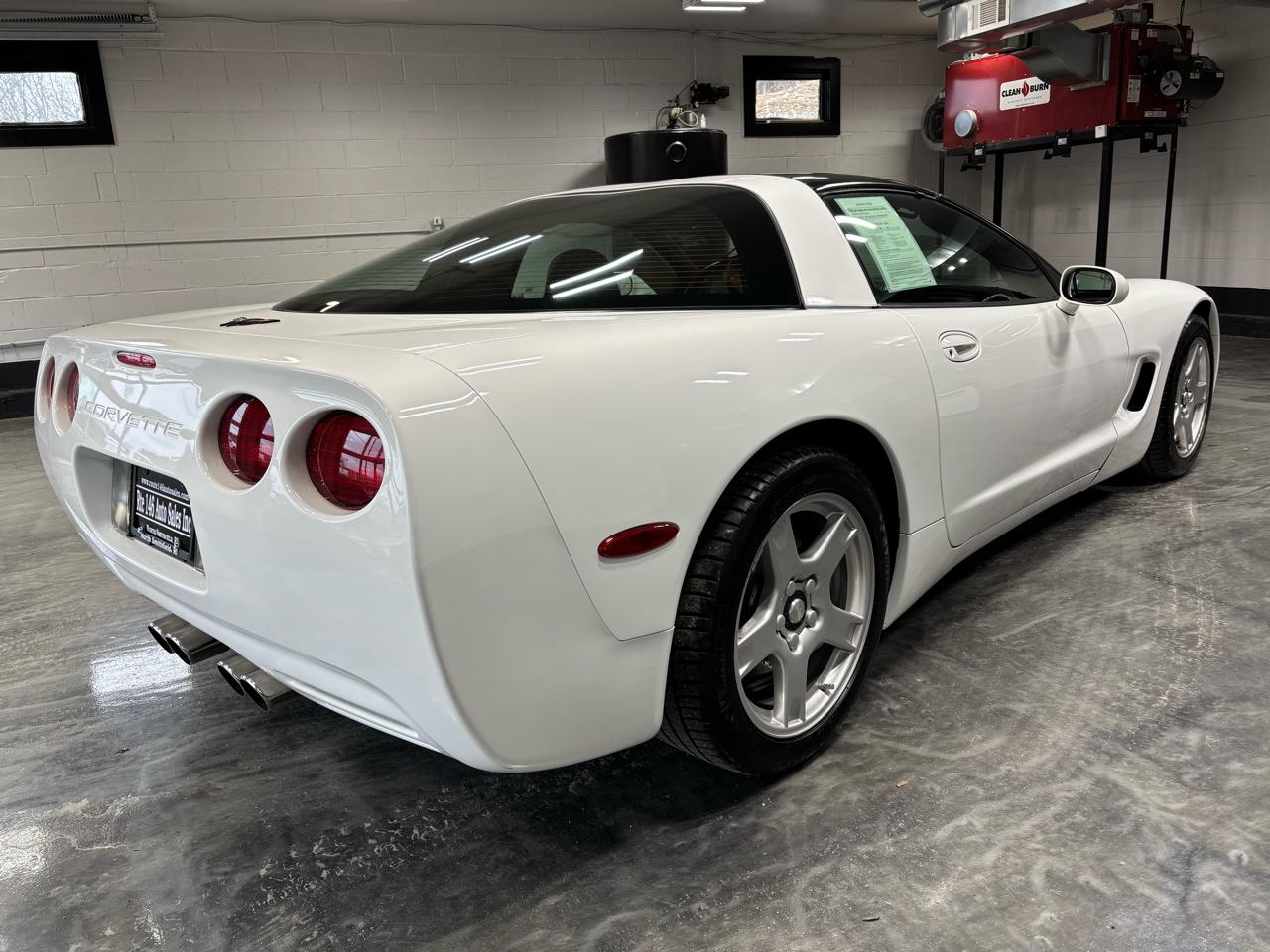 Chevrolet Corvette 2dr Cpe 1997