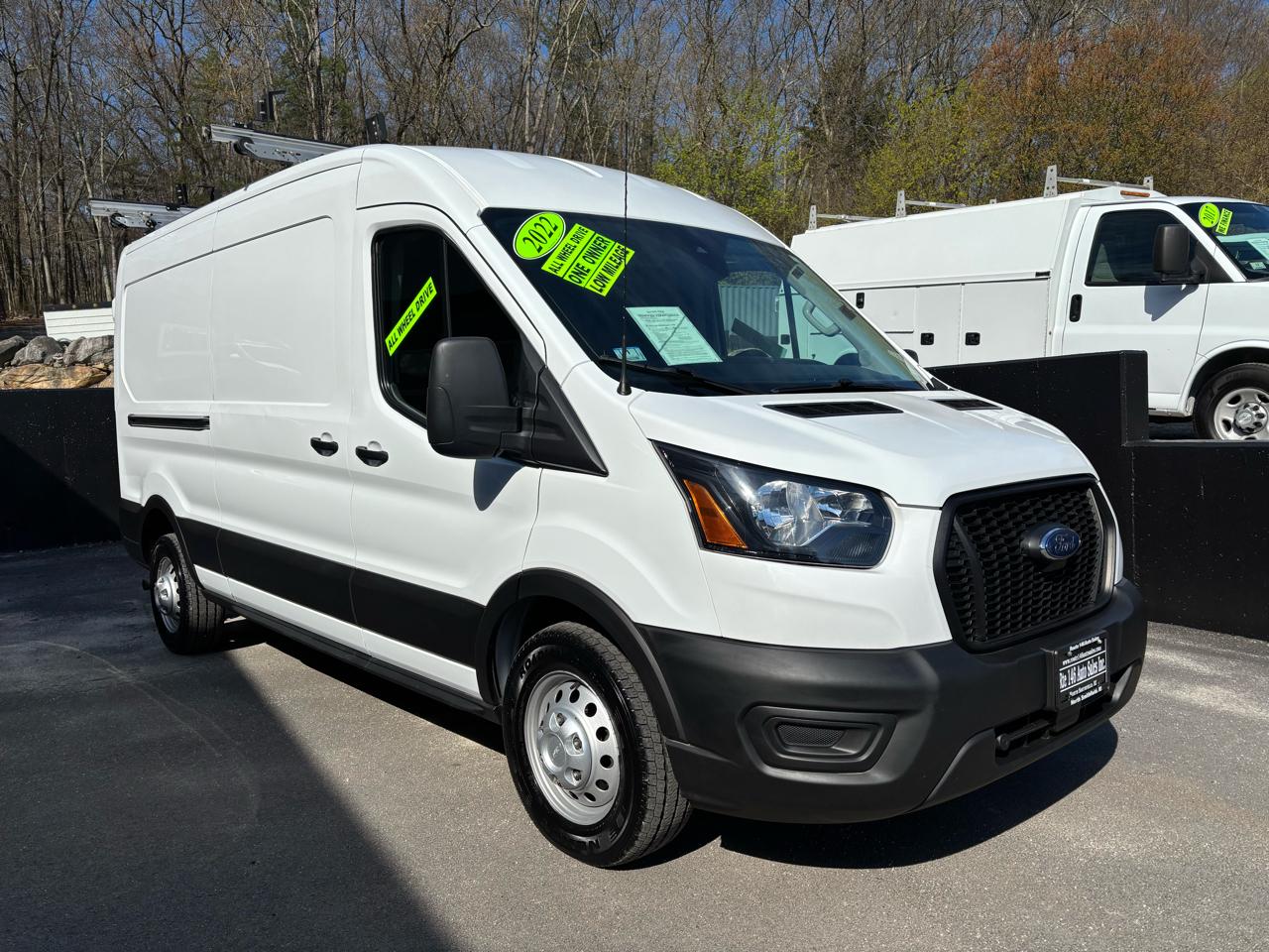 Ford Transit Cargo Van T-250 130" Med Rf 9070 GVWR AWD 2022