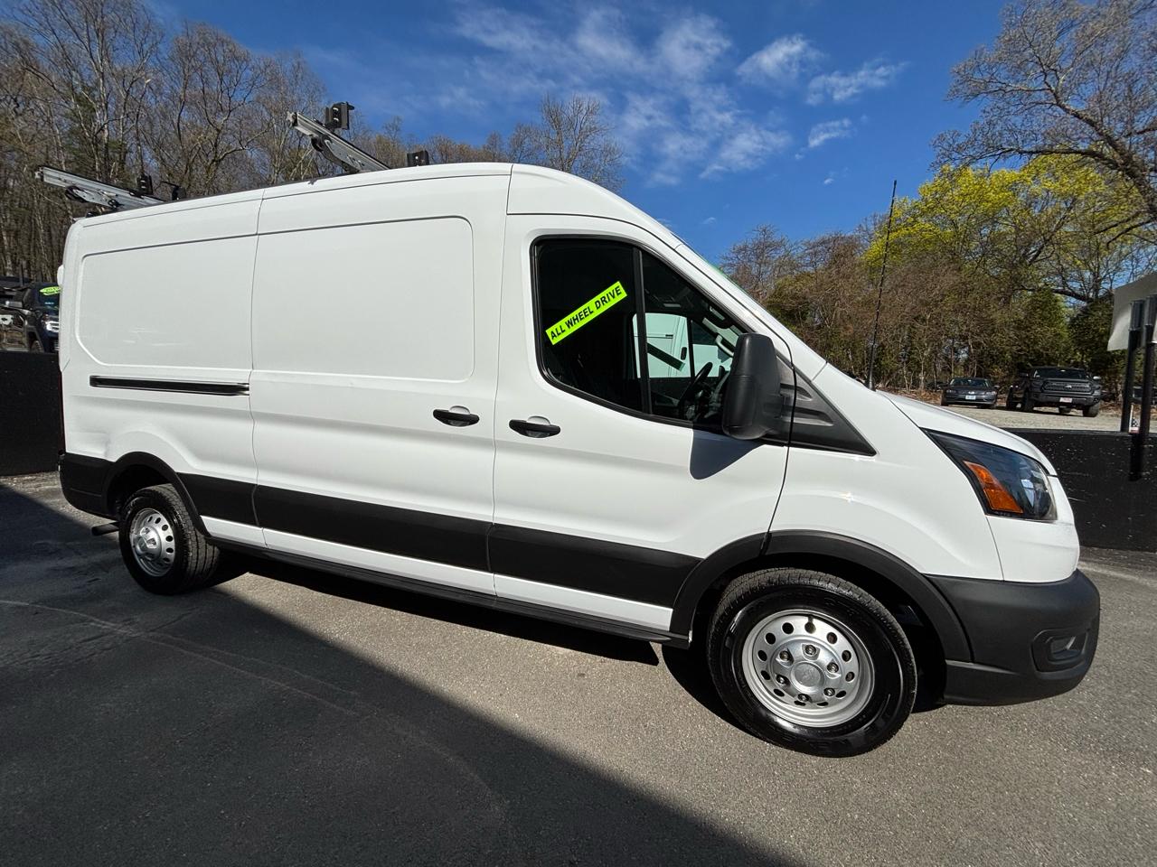 Ford Transit Cargo Van T-250 130" Med Rf 9070 GVWR AWD 2022