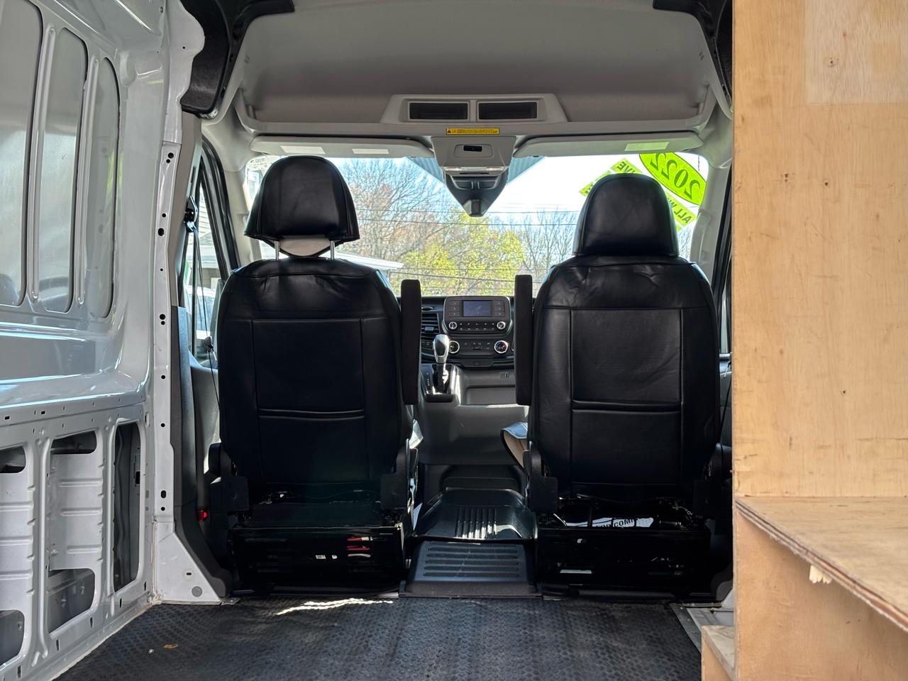 Ford Transit Cargo Van T-250 130" Med Rf 9070 GVWR AWD 2022