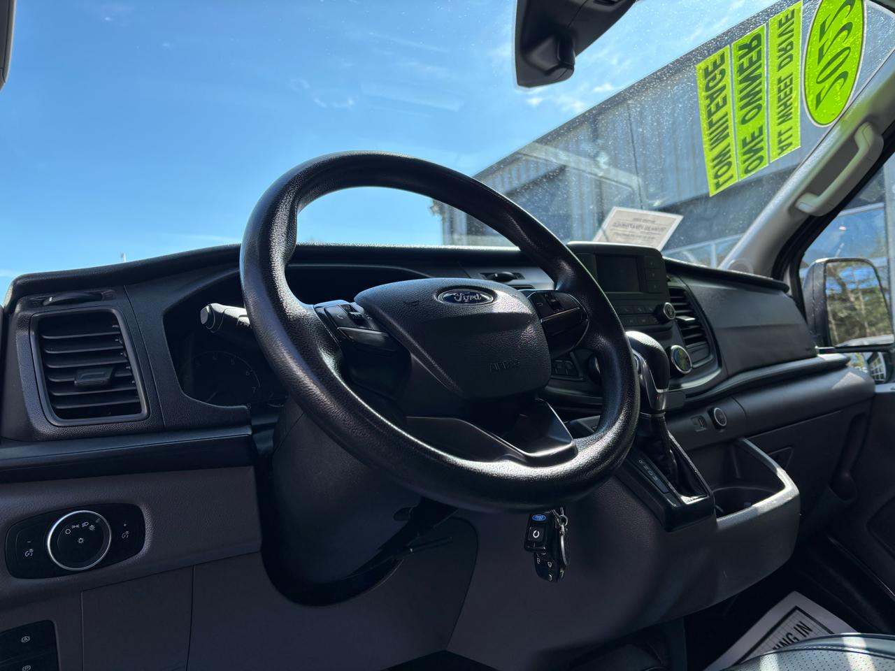 Ford Transit Cargo Van T-250 130" Med Rf 9070 GVWR AWD 2022