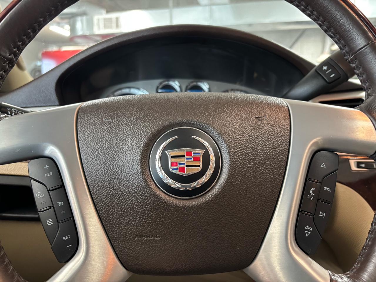 Cadillac Escalade AWD 4dr Premium 2014