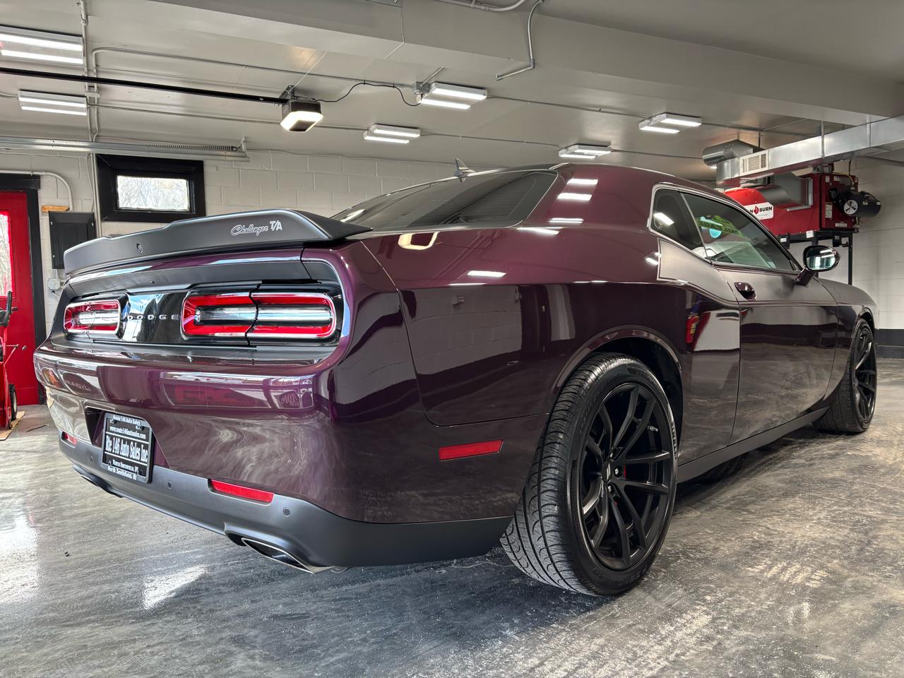 Dodge Challenger R/T Scat Pack RWD 2021