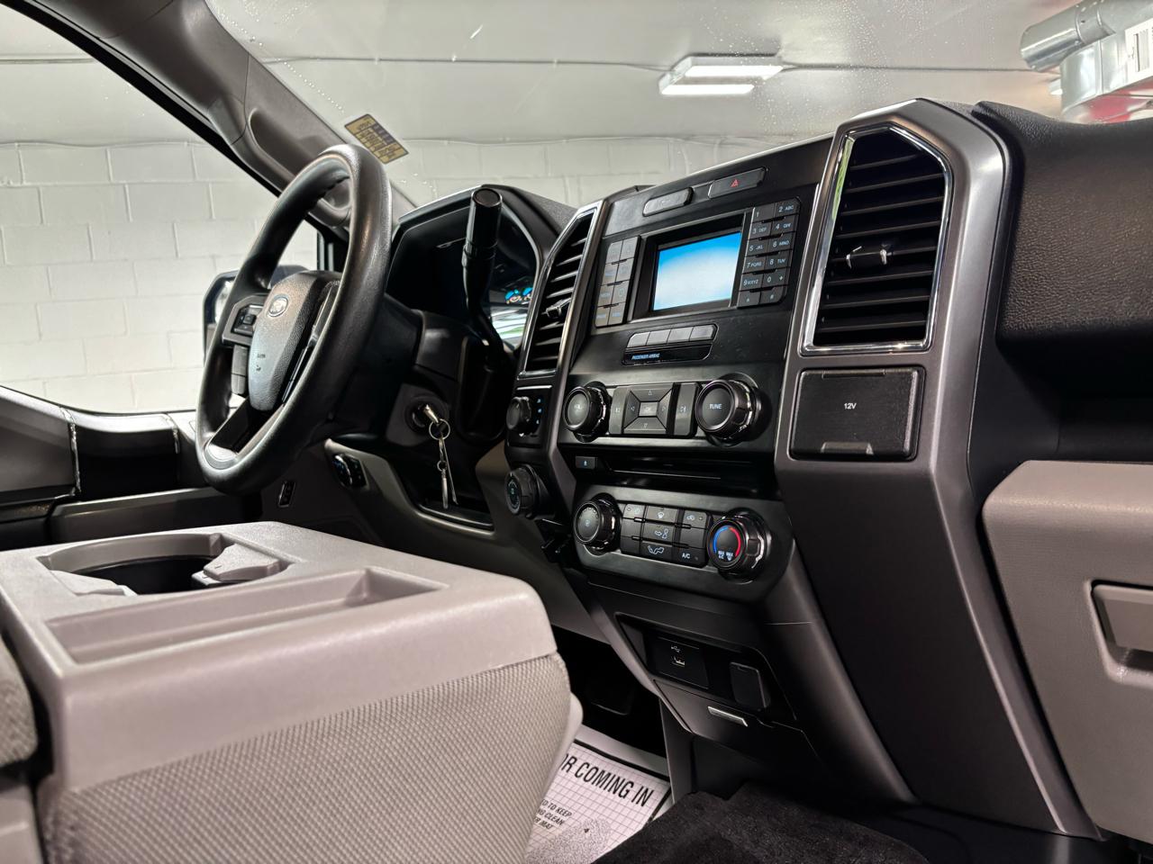 Ford F-150  2016