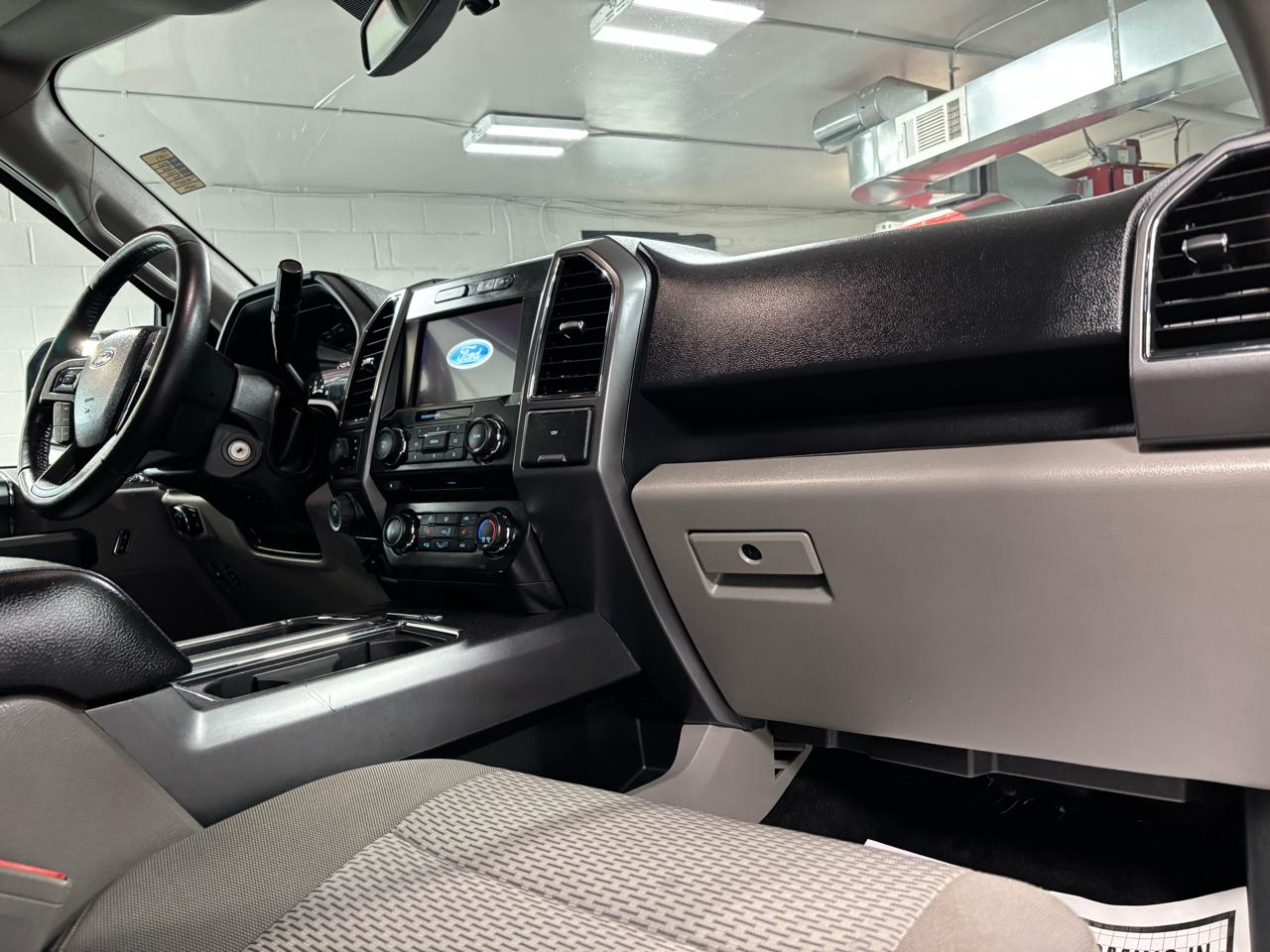 Ford F-150  2018
