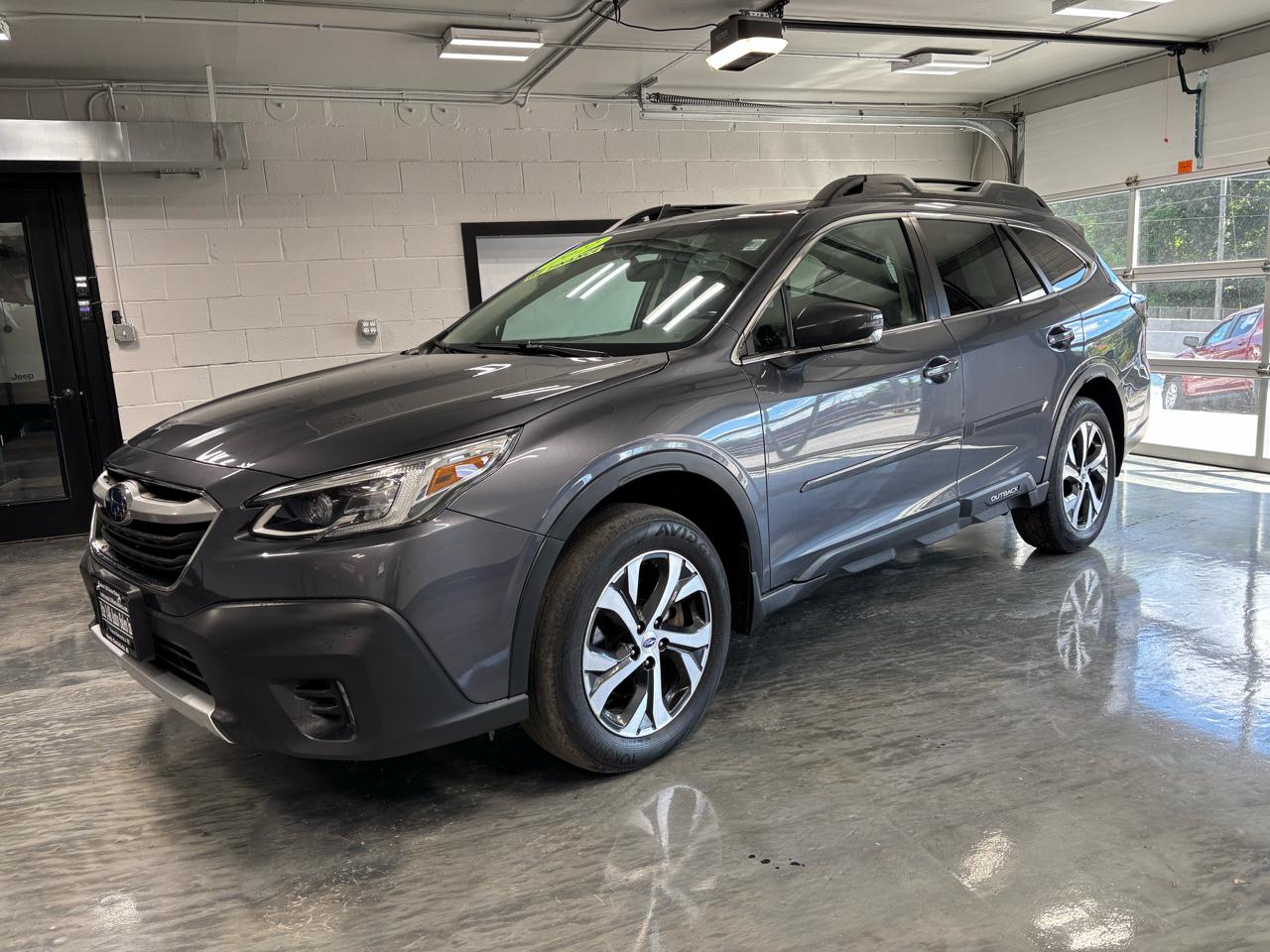 Subaru Outback Limited XT CVT 2022