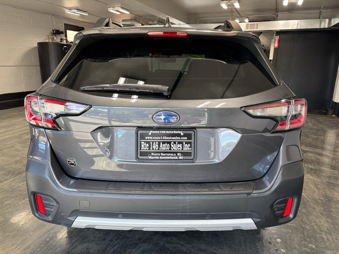 Subaru Outback Limited XT CVT 2022