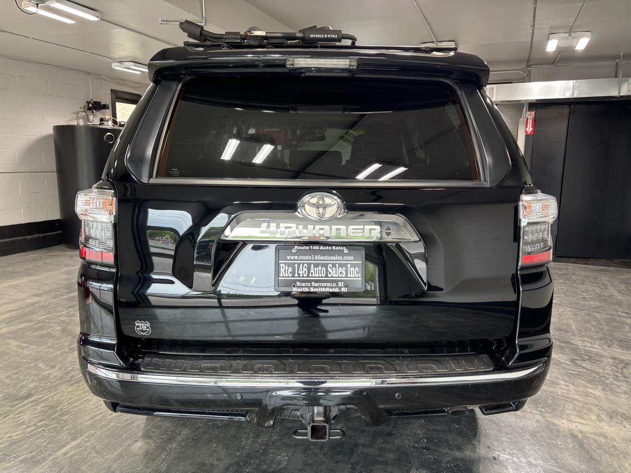 Toyota 4Runner TRD Off Road Premium 4WD (Natl) 2019
