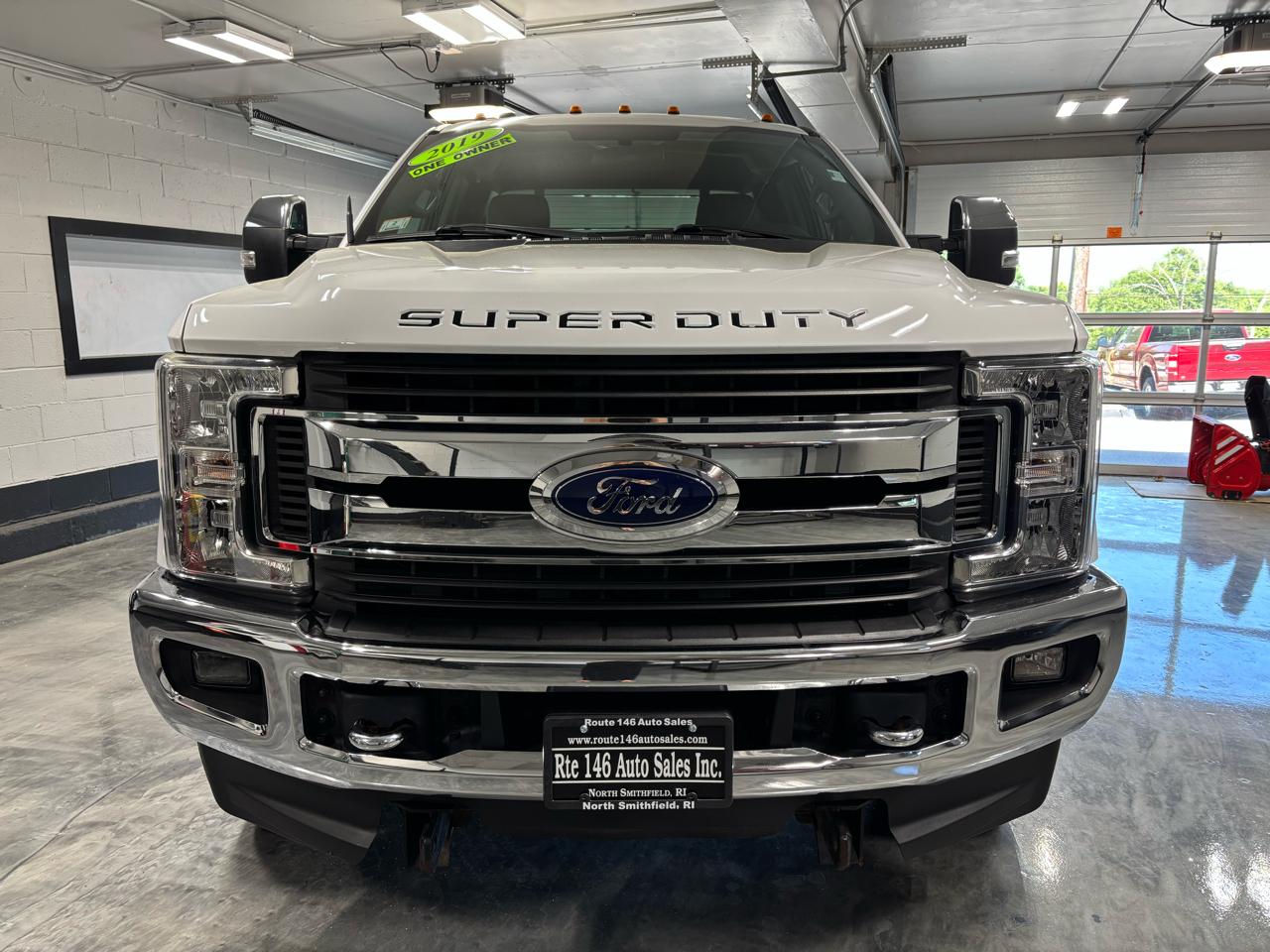 Ford Super Duty F-250 SRW Lariat 4WD SuperCab 8' Box 2019