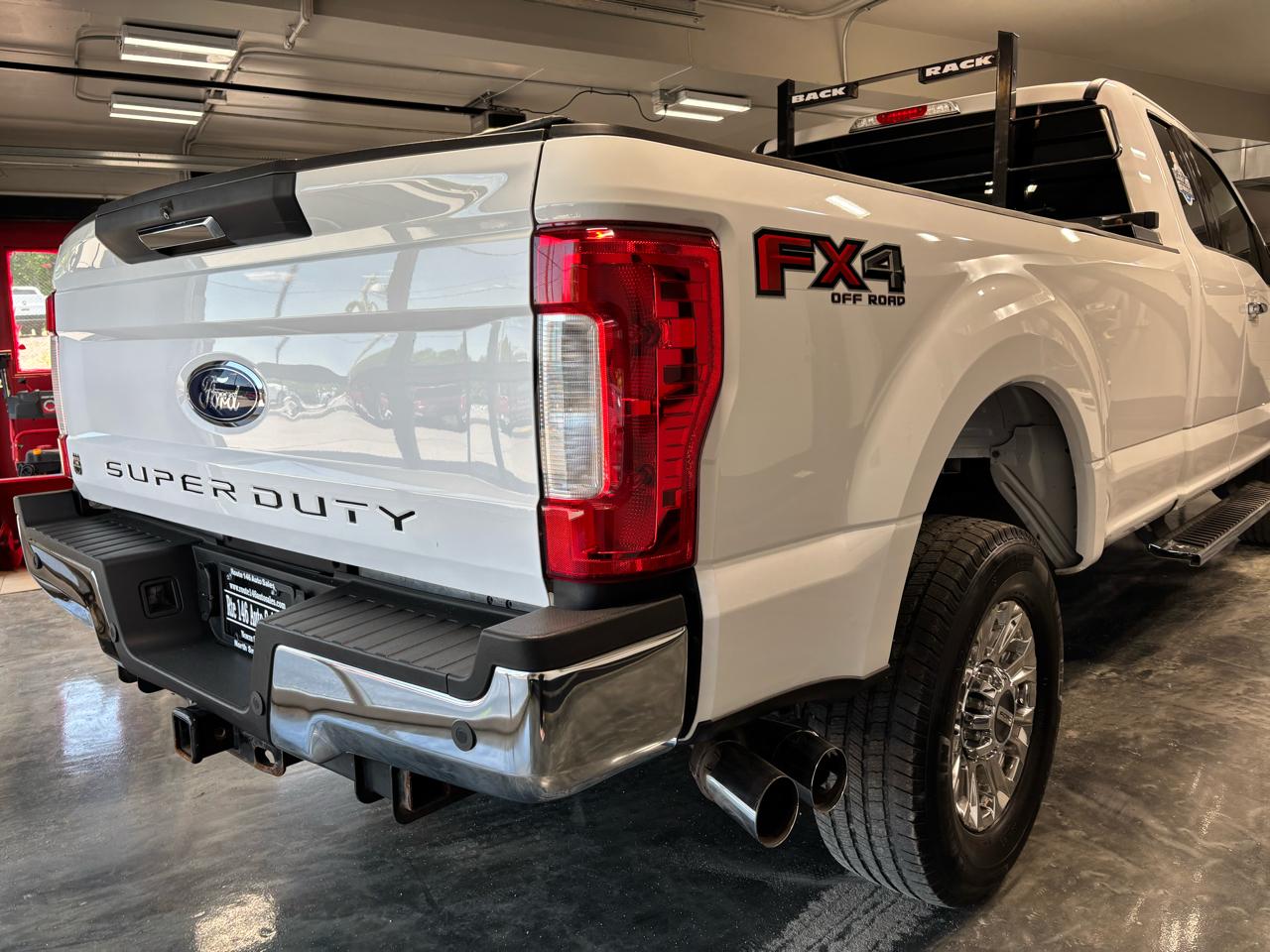 Ford Super Duty F-250 SRW Lariat 4WD SuperCab 8' Box 2019