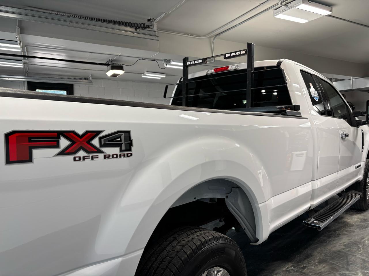 Ford Super Duty F-250 SRW Lariat 4WD SuperCab 8' Box 2019