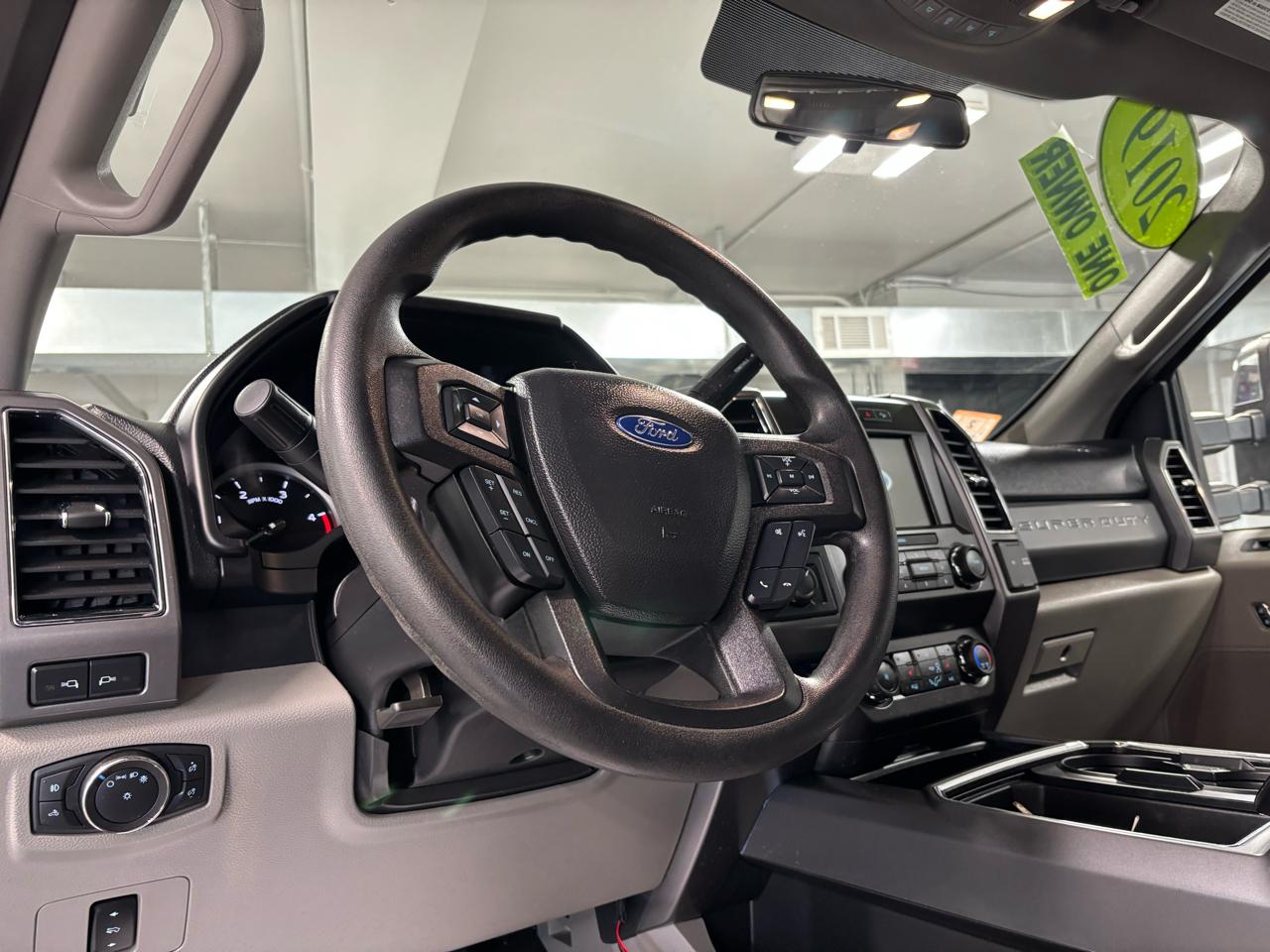 Ford Super Duty F-250 SRW Lariat 4WD SuperCab 8' Box 2019
