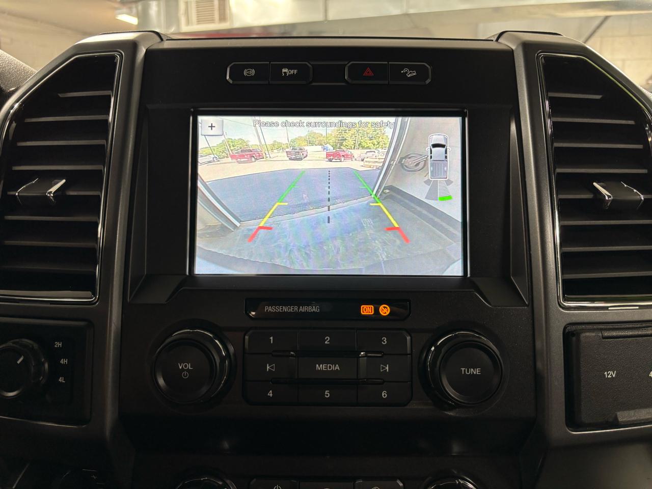 Ford Super Duty F-250 SRW Lariat 4WD SuperCab 8' Box 2019