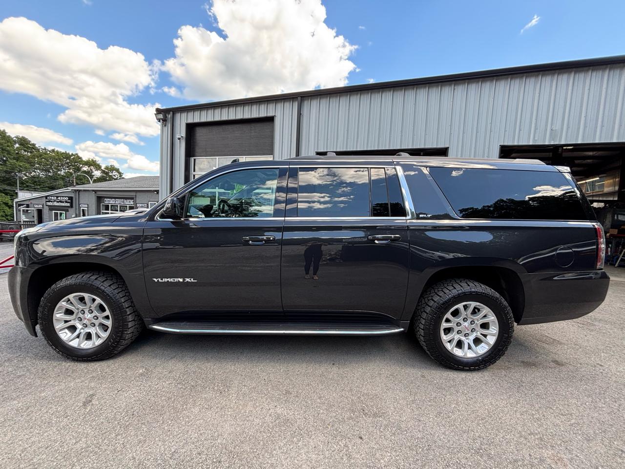 GMC Yukon XL 4WD 4dr SLT 2020
