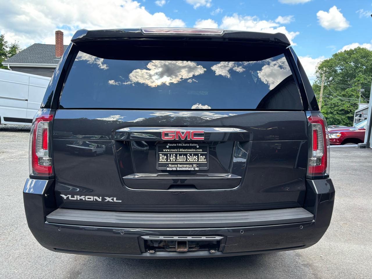 GMC Yukon XL 4WD 4dr SLT 2020