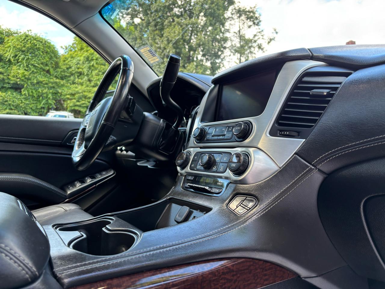 GMC Yukon XL 4WD 4dr SLT 2020