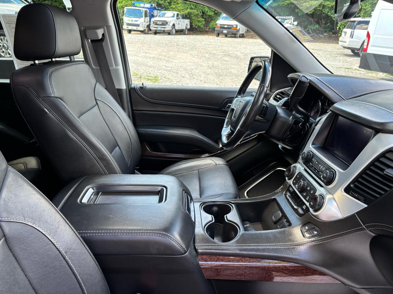 GMC Yukon XL 4WD 4dr SLT 2020