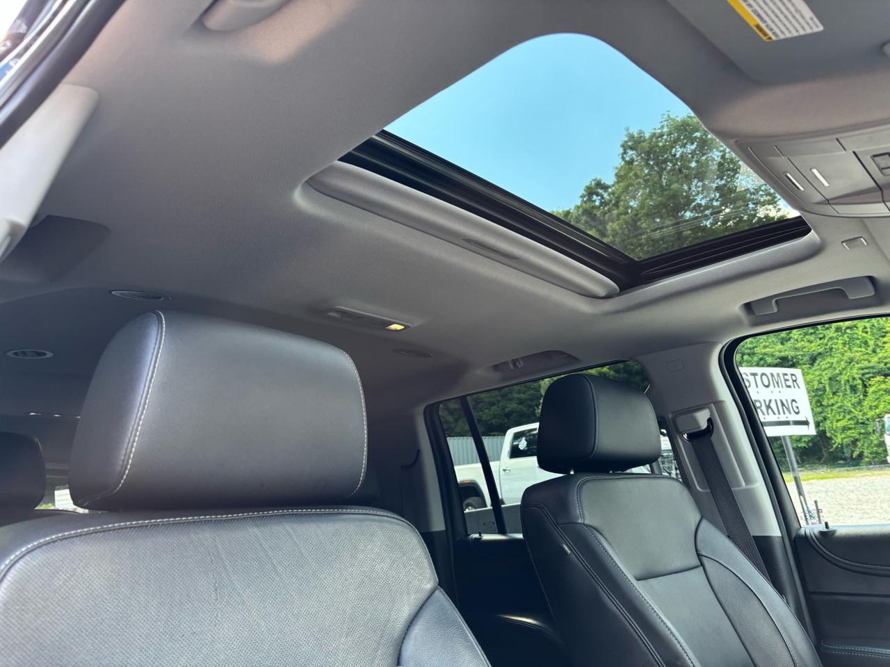 GMC Yukon XL 4WD 4dr SLT 2020