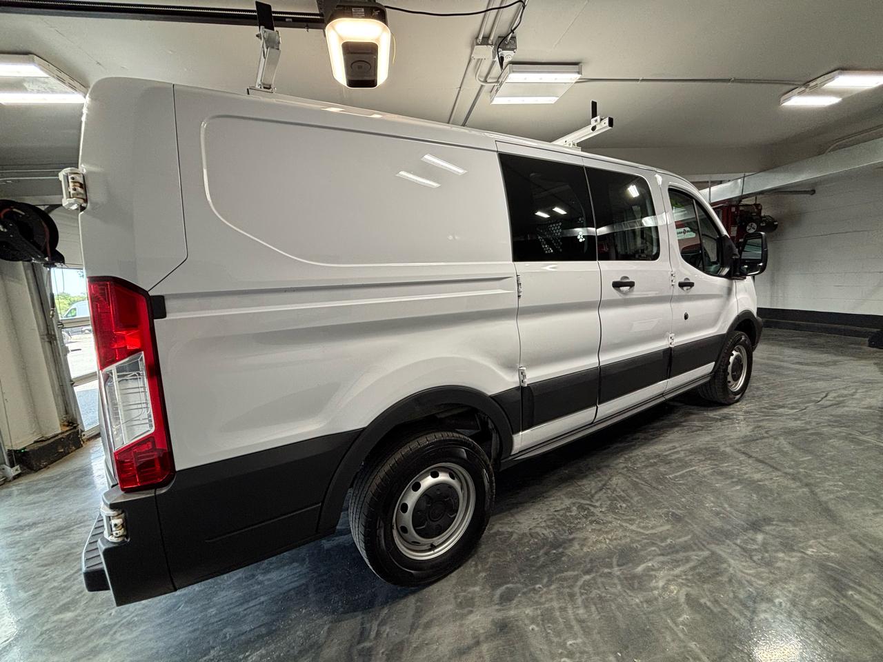 Ford Transit Van T-250 130" Low Rf 9000 GVWR Swing-Out RH Dr 2017