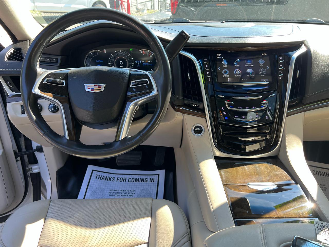 Cadillac Escalade ESV 4WD 4dr Premium Luxury 2018