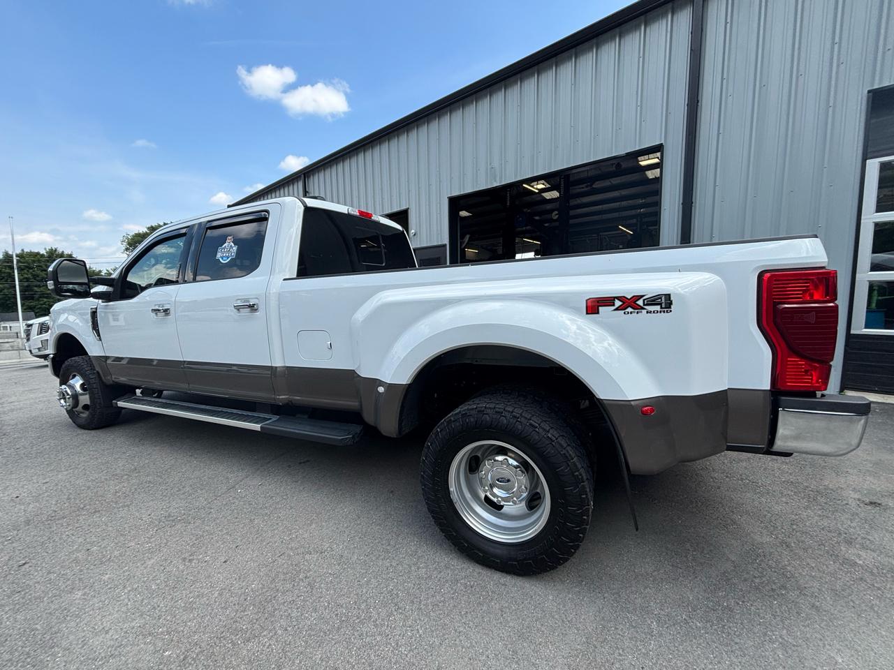 Ford Super Duty F-350 DRW  2022