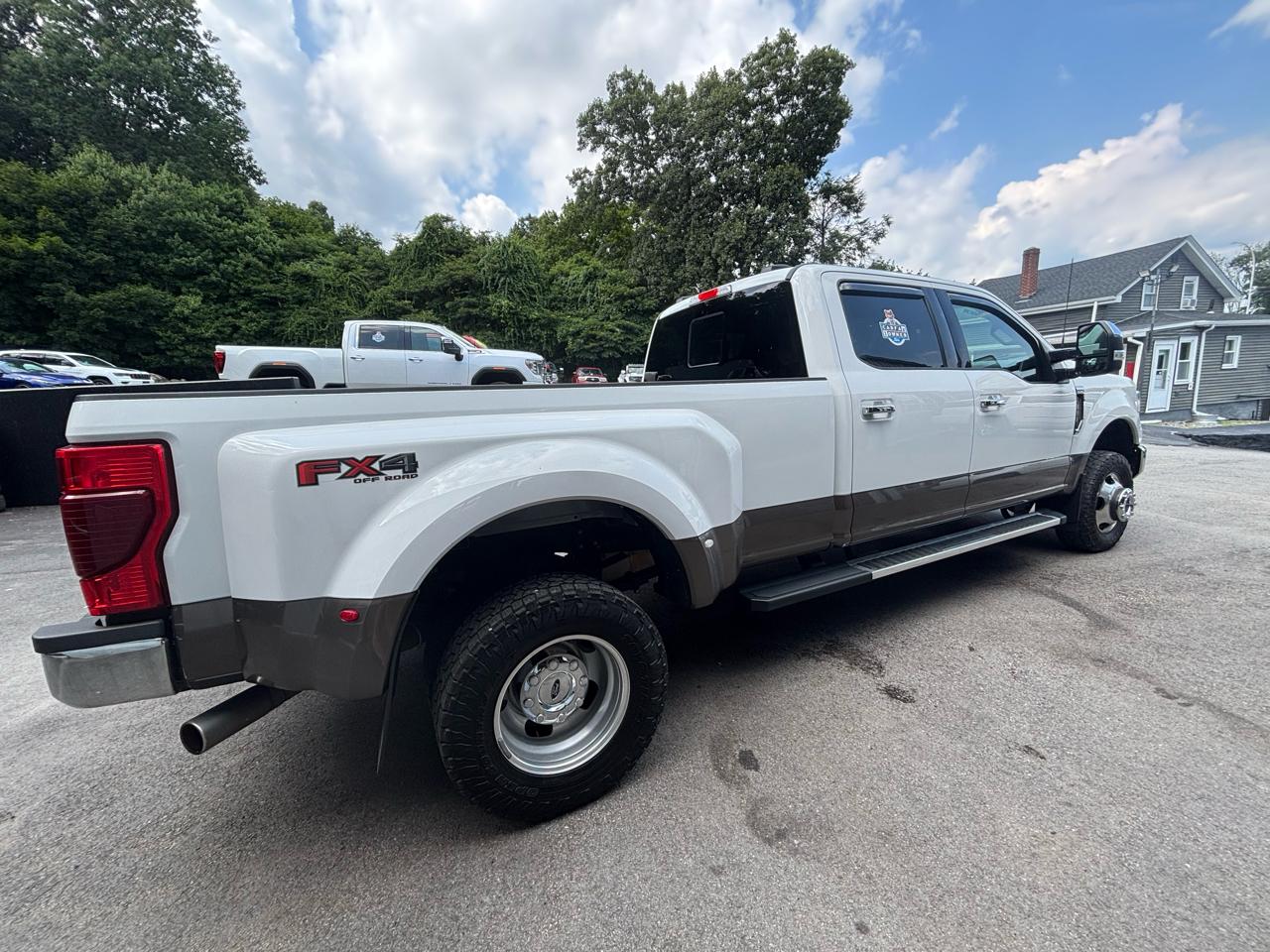 Ford Super Duty F-350 DRW  2022
