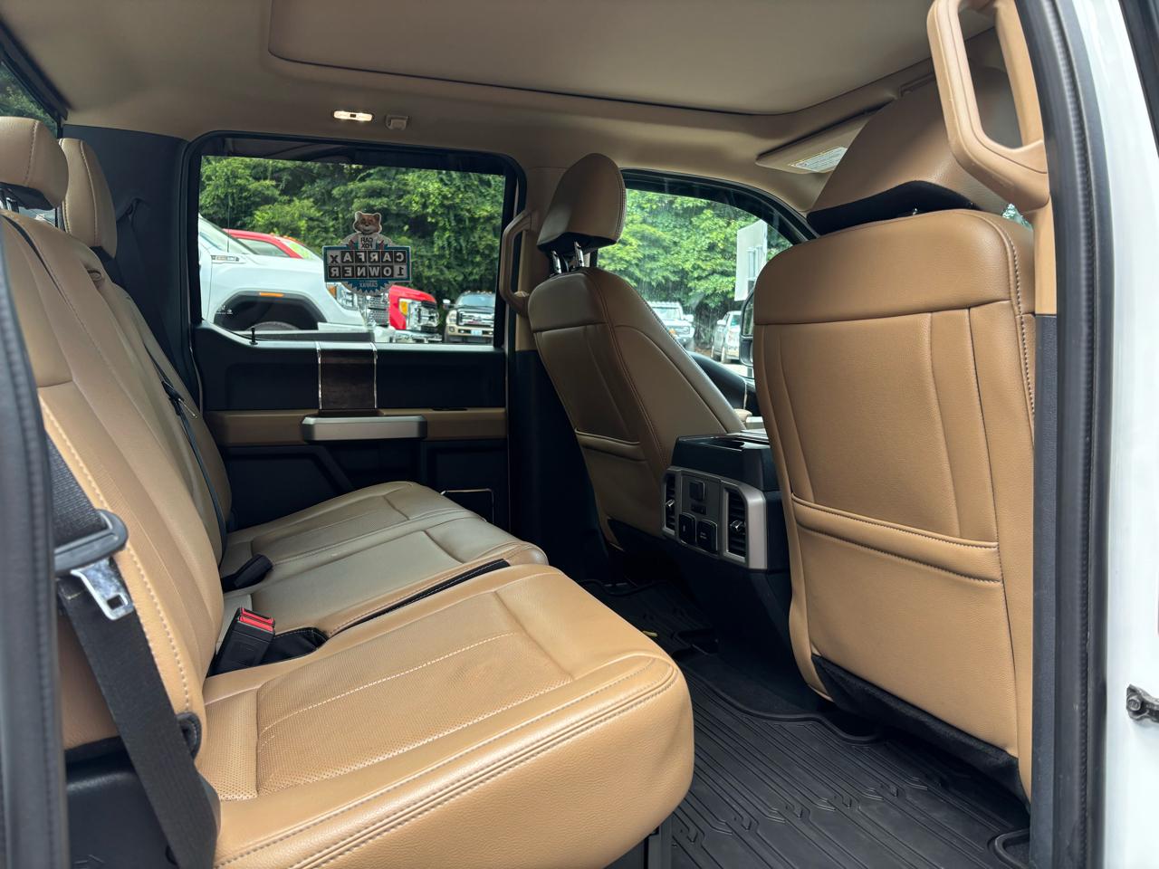 Ford Super Duty F-350 DRW  2022