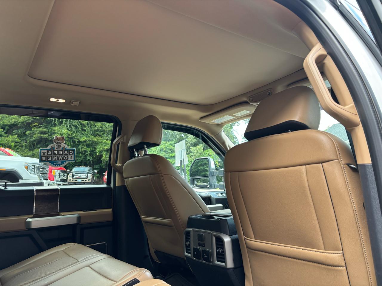 Ford Super Duty F-350 DRW  2022