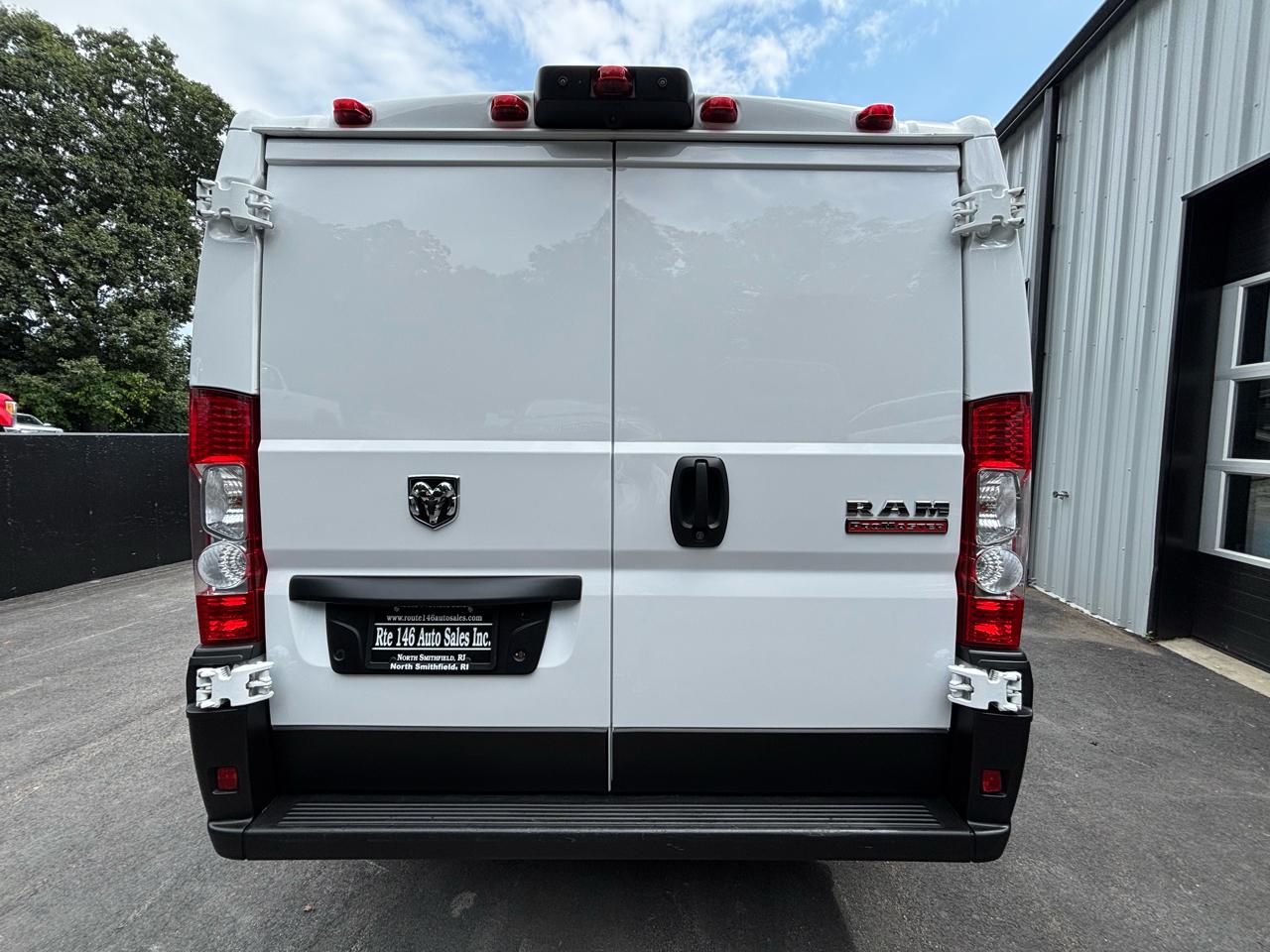 RAM ProMaster Cargo Van 1500 Low Roof 136" WB 2021