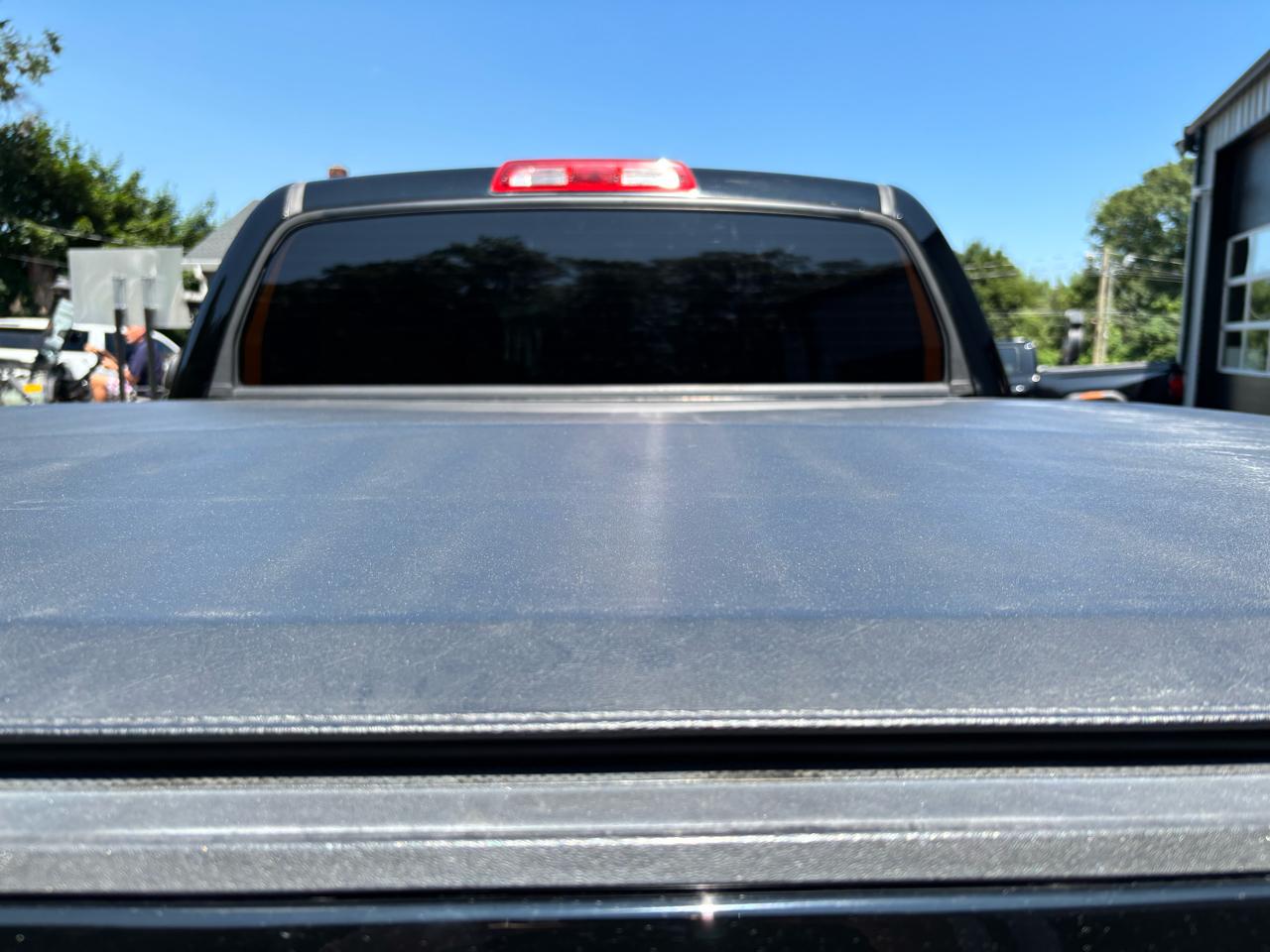 Toyota Tundra 4WD Truck CrewMax 5.7L FFV V8 6-Spd AT SR5 (Natl) 2014