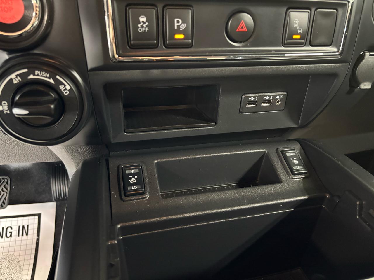 Nissan Titan 4x4 Crew Cab SV 2019