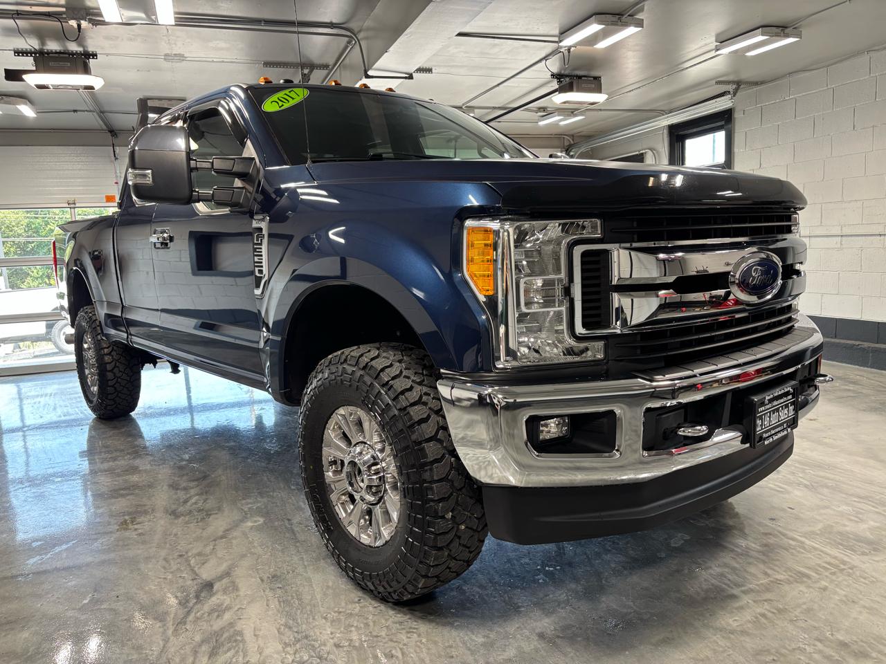 Ford Super Duty F-350 SRW  2017