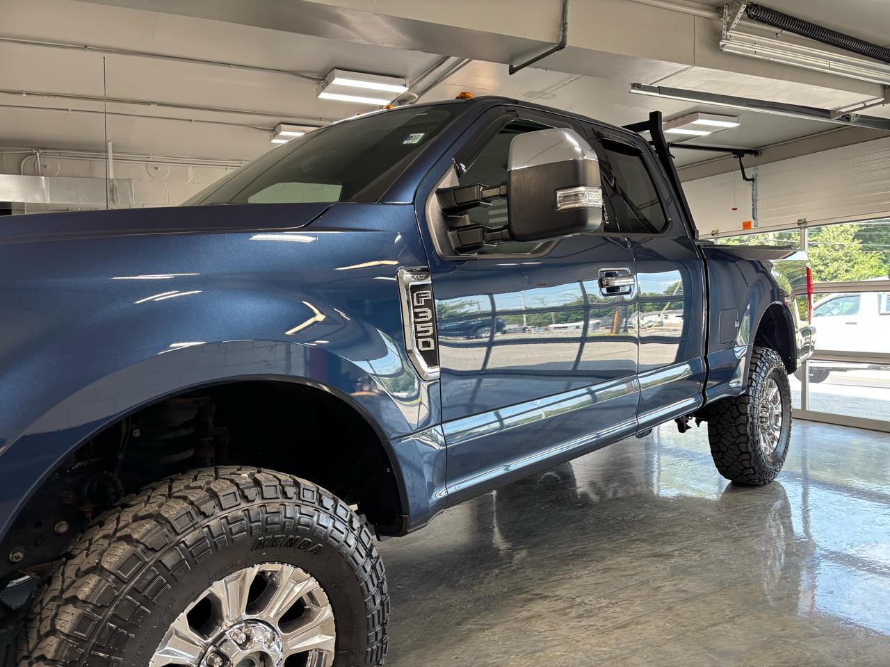 Ford Super Duty F-350 SRW  2017