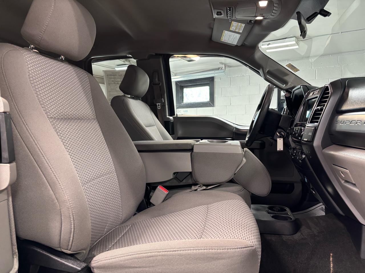 Ford Super Duty F-350 SRW  2017