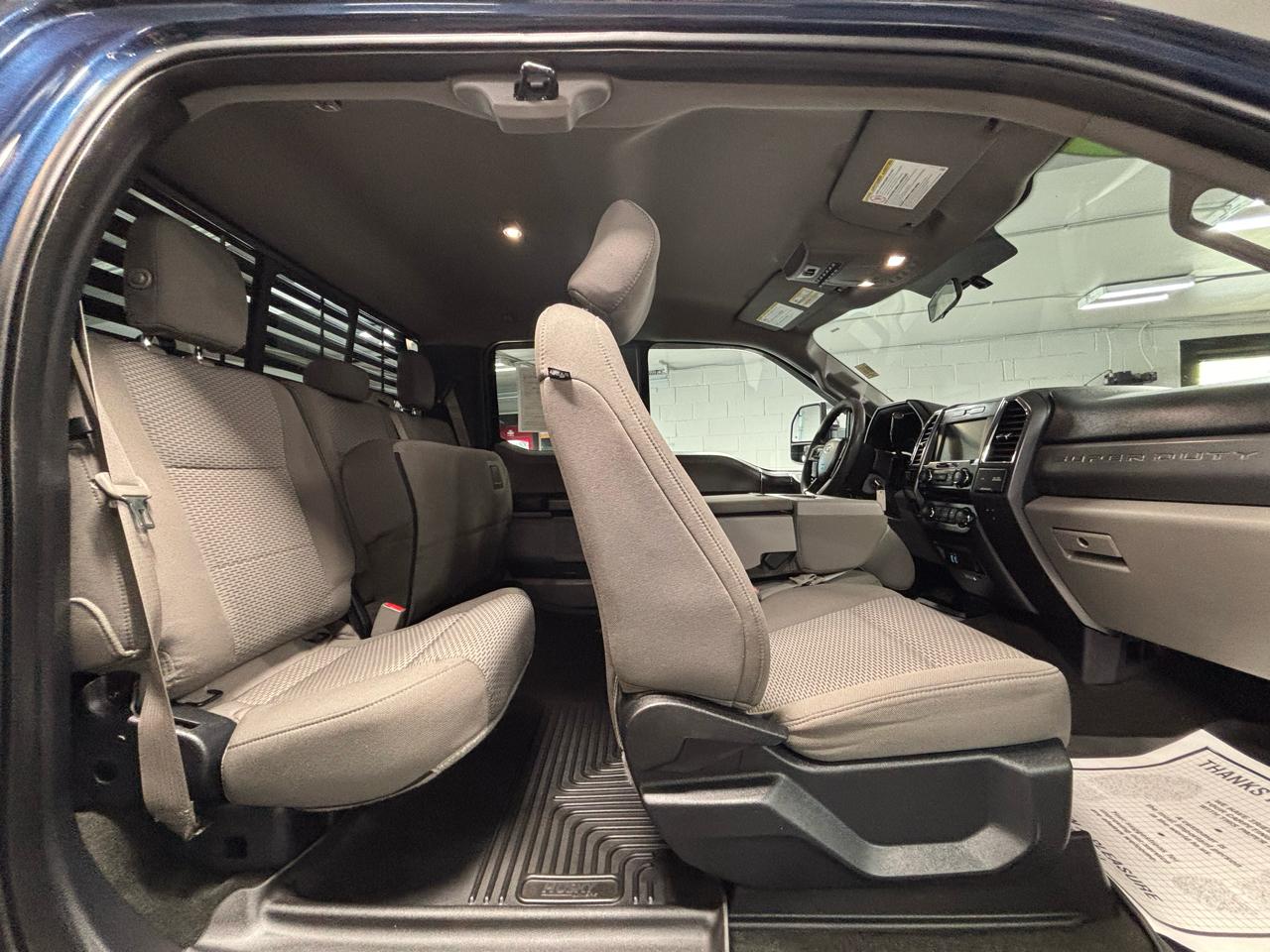 Ford Super Duty F-350 SRW  2017