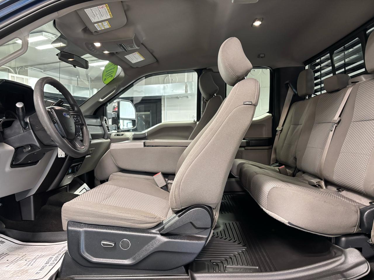 Ford Super Duty F-350 SRW  2017