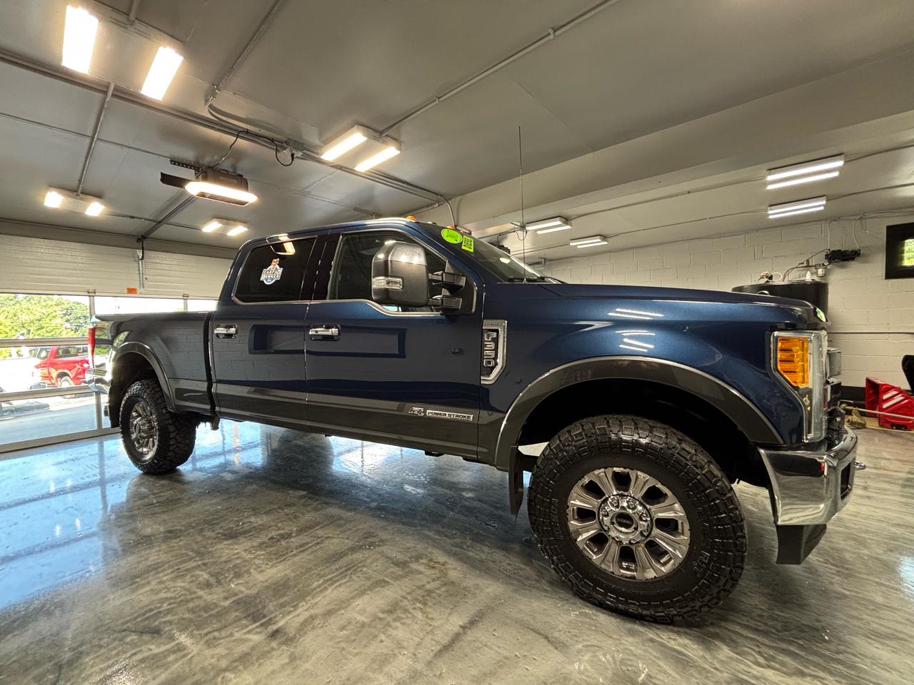 Ford Super Duty F-350 SRW  2017