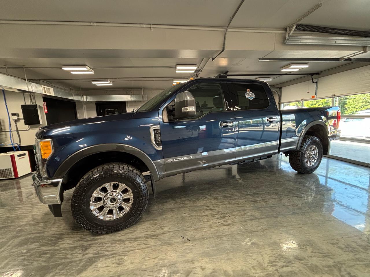 Ford Super Duty F-350 SRW  2017