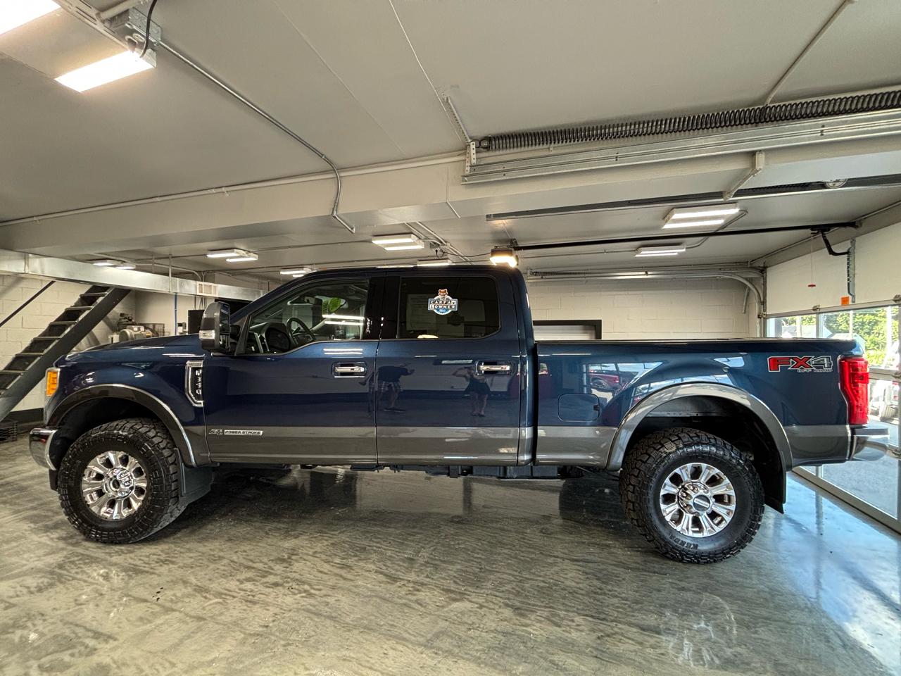 Ford Super Duty F-350 SRW  2017
