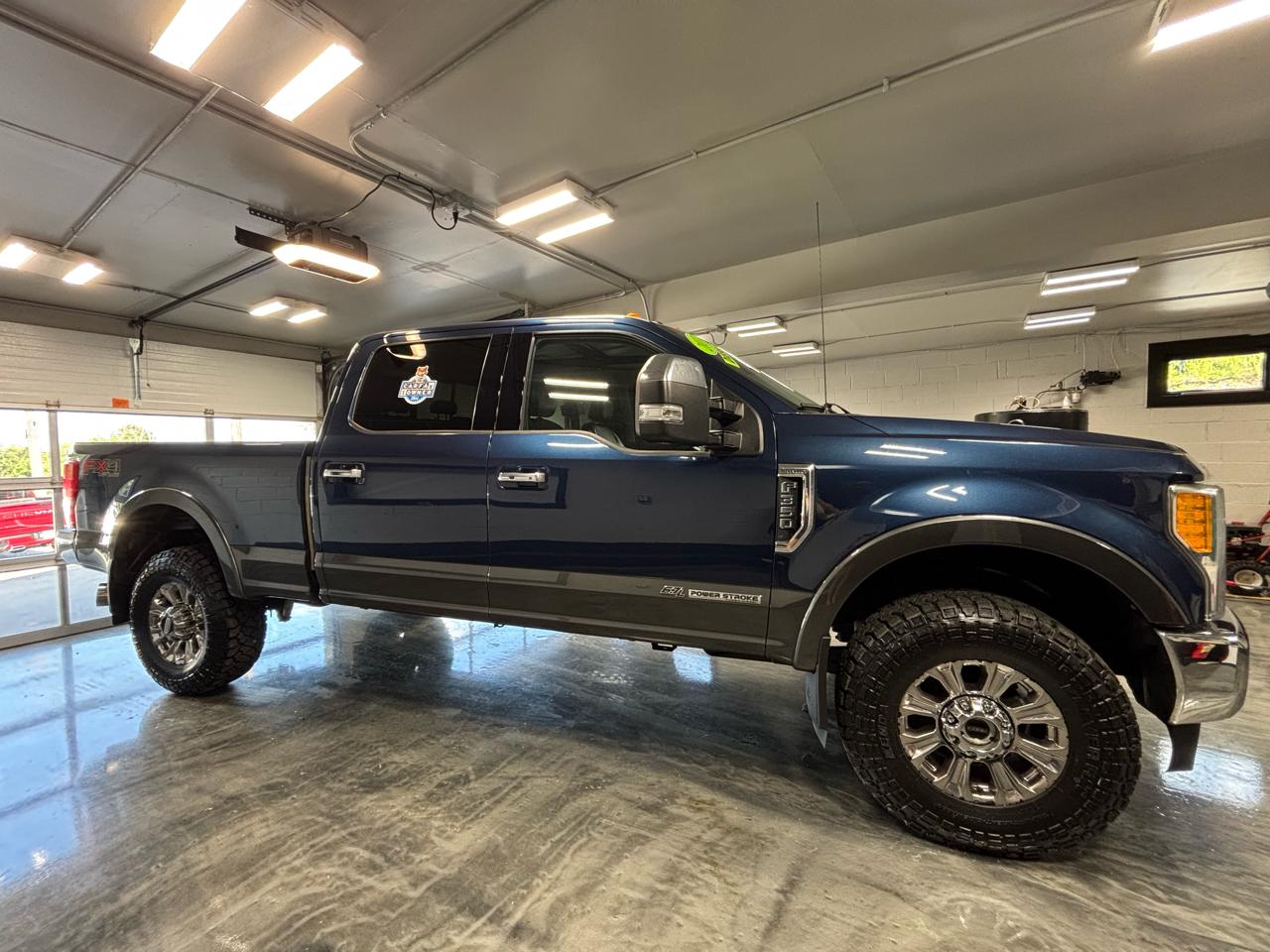 Ford Super Duty F-350 SRW  2017