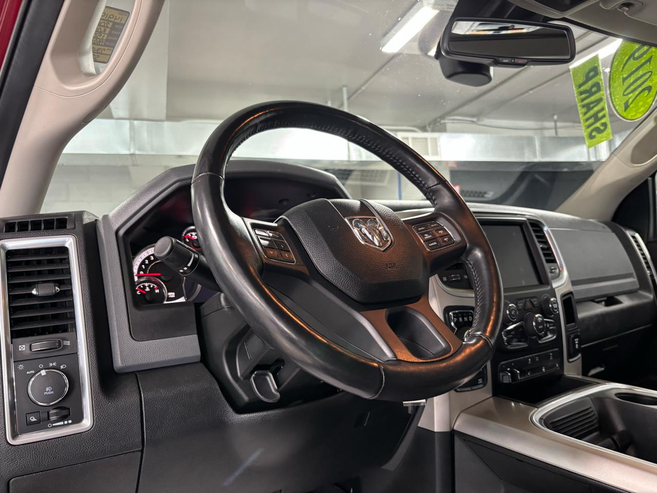 RAM 1500 Classic Warlock 4x4 Crew Cab 5'7" Box 2019