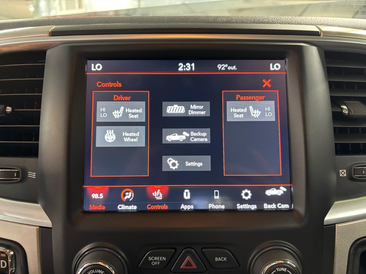 RAM 1500 Classic Warlock 4x4 Crew Cab 5'7" Box 2019