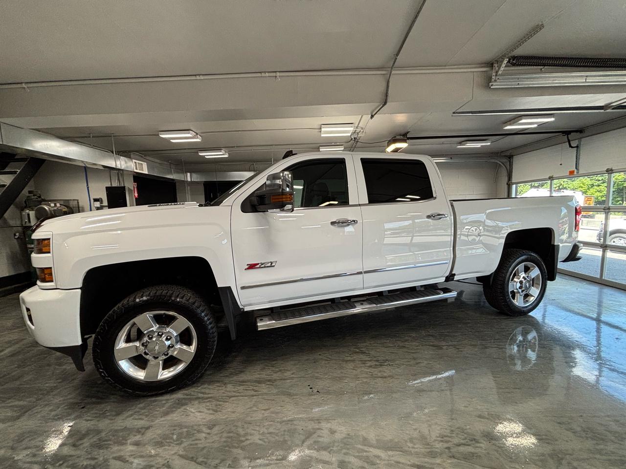 Chevrolet Silverado 2500HD 4WD Crew Cab 153.7" LTZ 2016